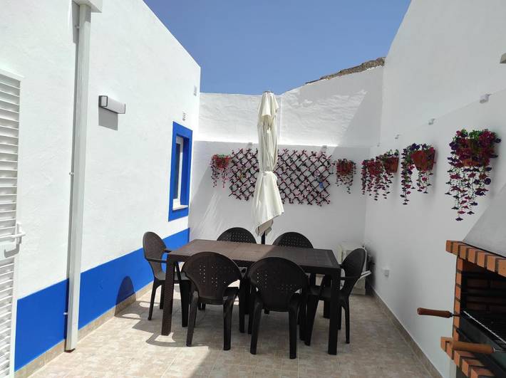 Ferienwohnung für 8 Personen, mit Terrasse