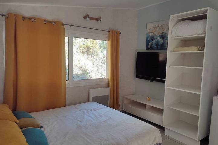 Gîte pour 2 personnes, animaux acceptés à Santa-Maria-Figaniella - 3