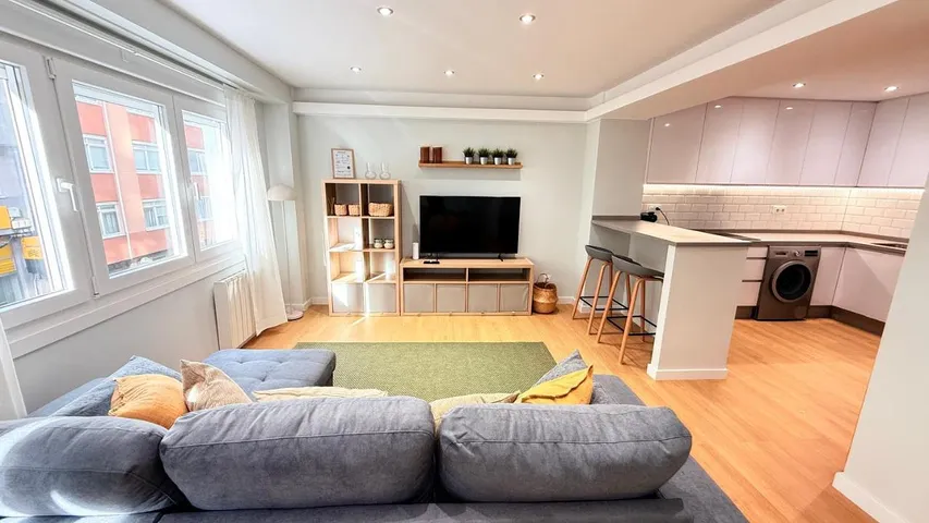 Ferienwohnung für 7 Personen, mit Ausblick und Terrasse - 1