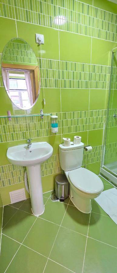 Triple Room with Private Bathroom in Santa Justa, Santa Maria Maior