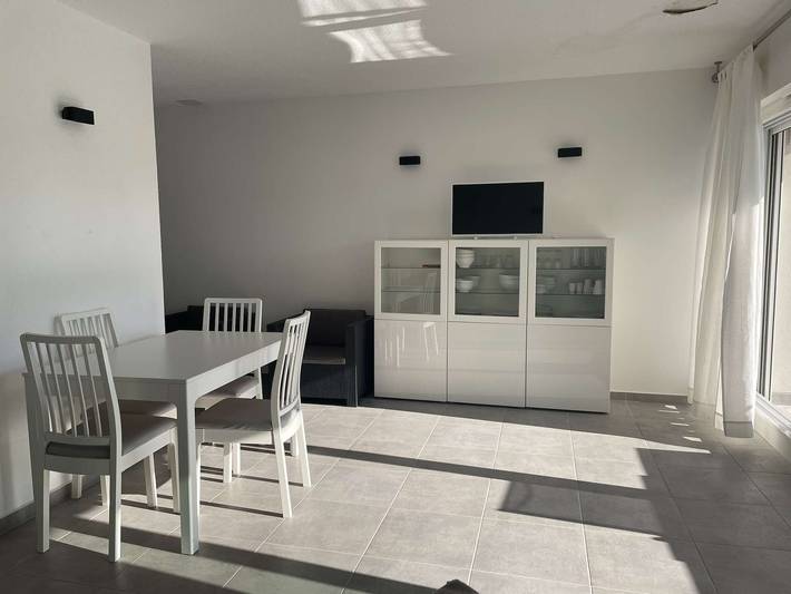 Gîte pour 6 personnes, avec terrasse, animaux acceptés au Le Grau-du-Roi - 4