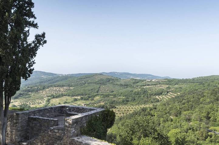 Casa vacanza per 18 persone, con piscina e terrazza nonché giardino, con animali domestici in Magione