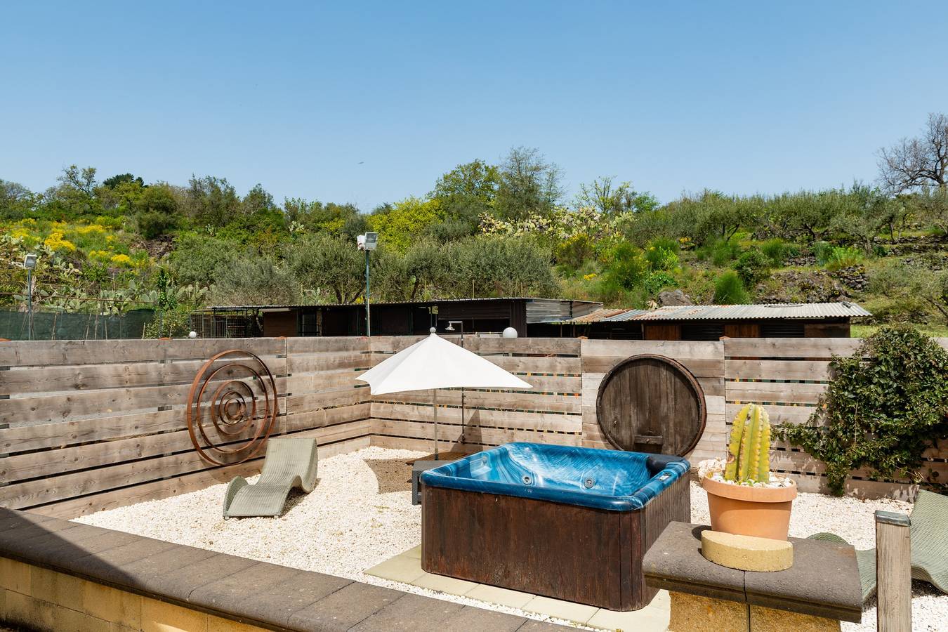 Cottage 'Etna Ranch' con Wi-Fi, giardino e aria condizionata in Piedimonte Etneo, Etna