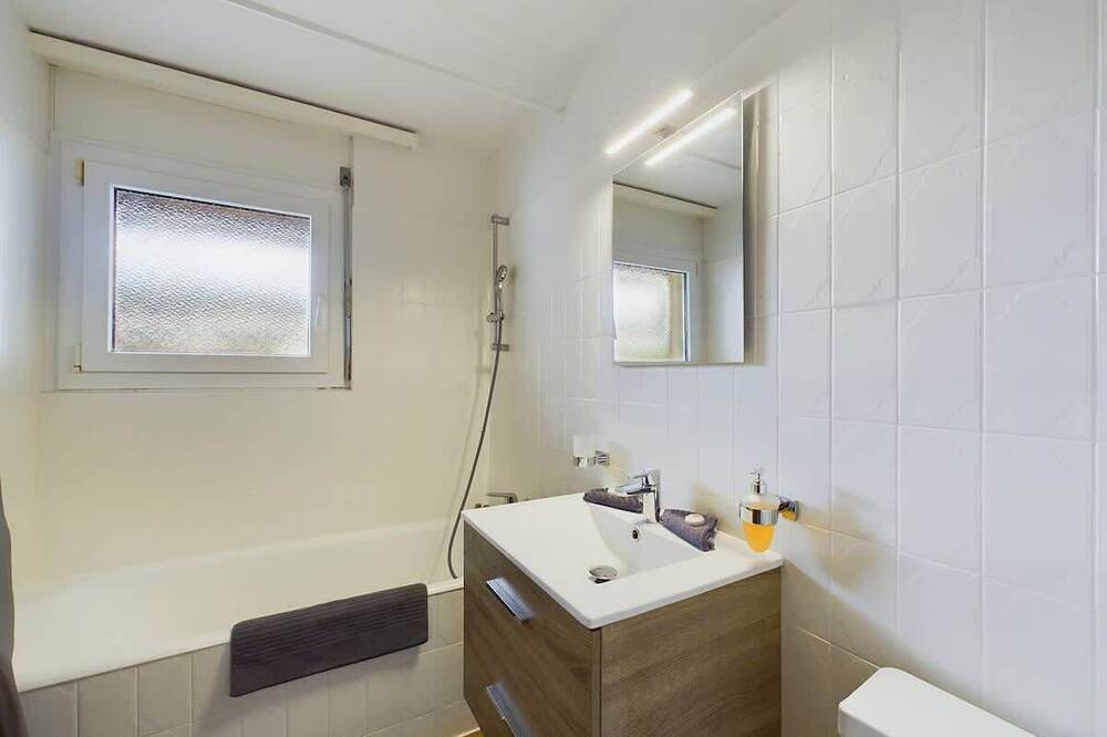 Ganze Wohnung, Geräumige Bergblick-Wohnung | 4 Personen | Zermatt Nähe in Täsch, Walliser Alpen
