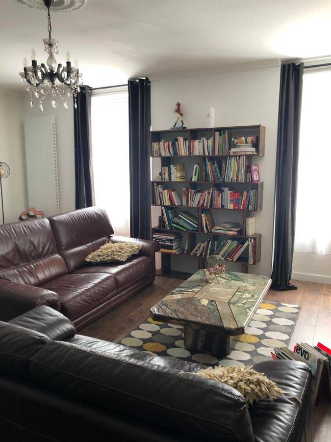 Appartement entier, Three-Bedroom Apartment in Langres, Haute-Marne