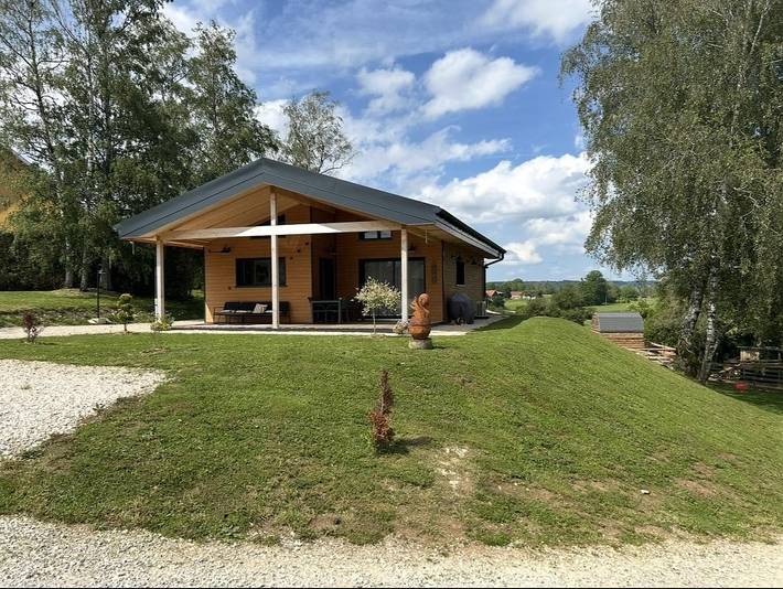 Gîte pour 4 personnes, avec jardin