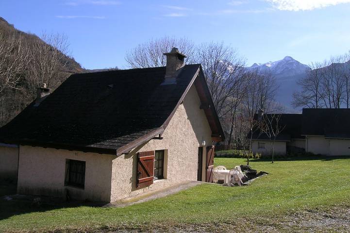 Gîte pour 6 personnes, avec Terrasse et Jardin à Laruns