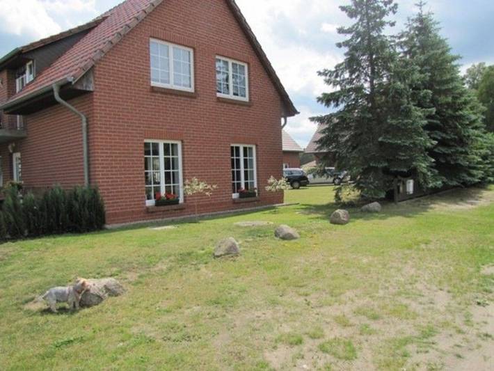 Ferienwohnung für 5 Personen, mit Garten, kinderfreundlich