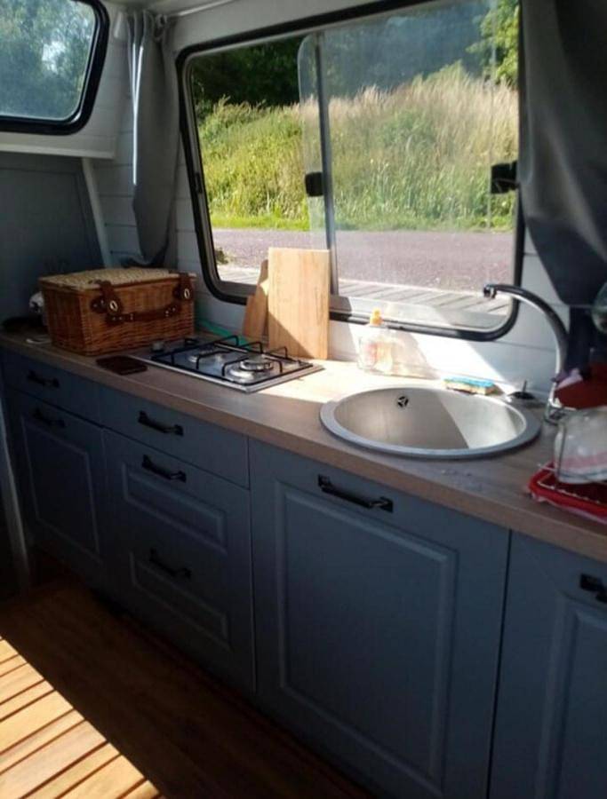 Bateau pour 3 personnes, avec vue sur le lac et vue, animaux acceptés en Bretagne - 3