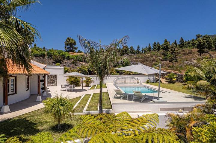 Chalet para 6 personas, con piscina además de vistas y jardín en La Palma - 4