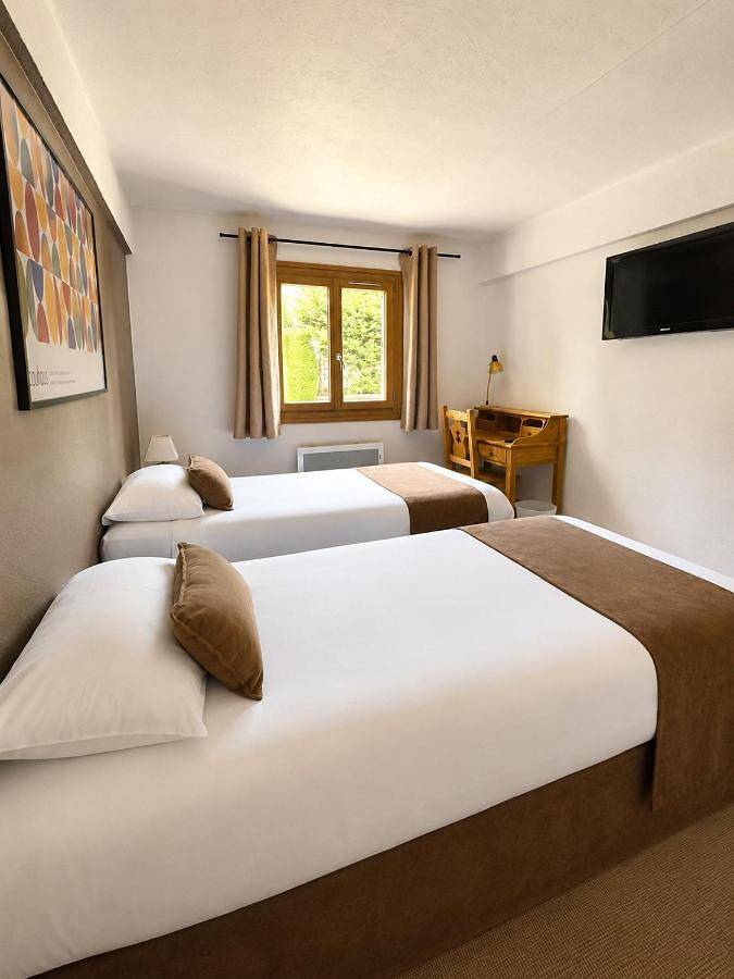 Hôtel pour 2 personnes, avec Terrasse et Jardin à Guillaumes - 4