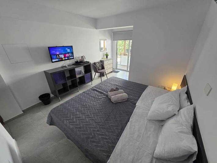 Maison d’hôte pour 2 personnes, avec Balcon et Terrasse ainsi que Jardin et Vue à Larnaca