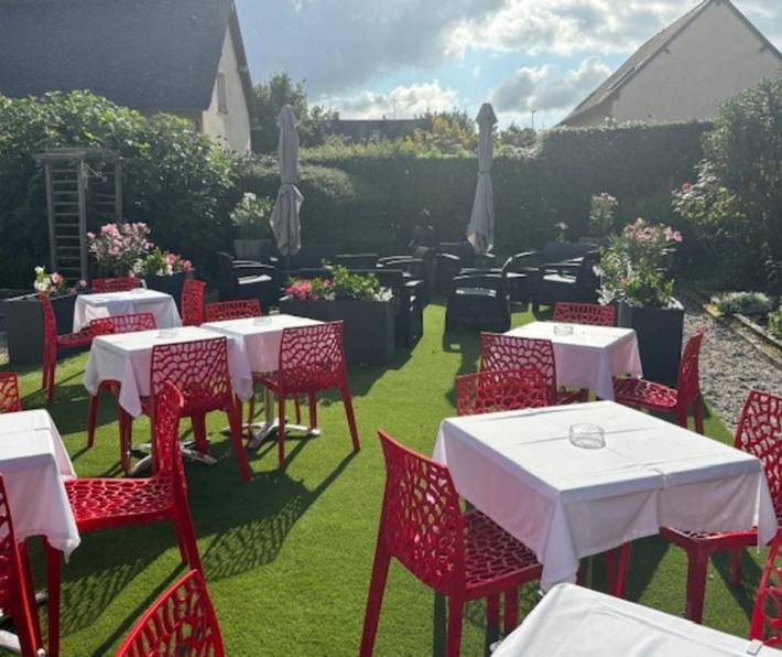 Hôtel pour 2 personnes, avec jacuzzi ainsi que jardin et sauna à La Rivière-Saint-Sauveur - 4