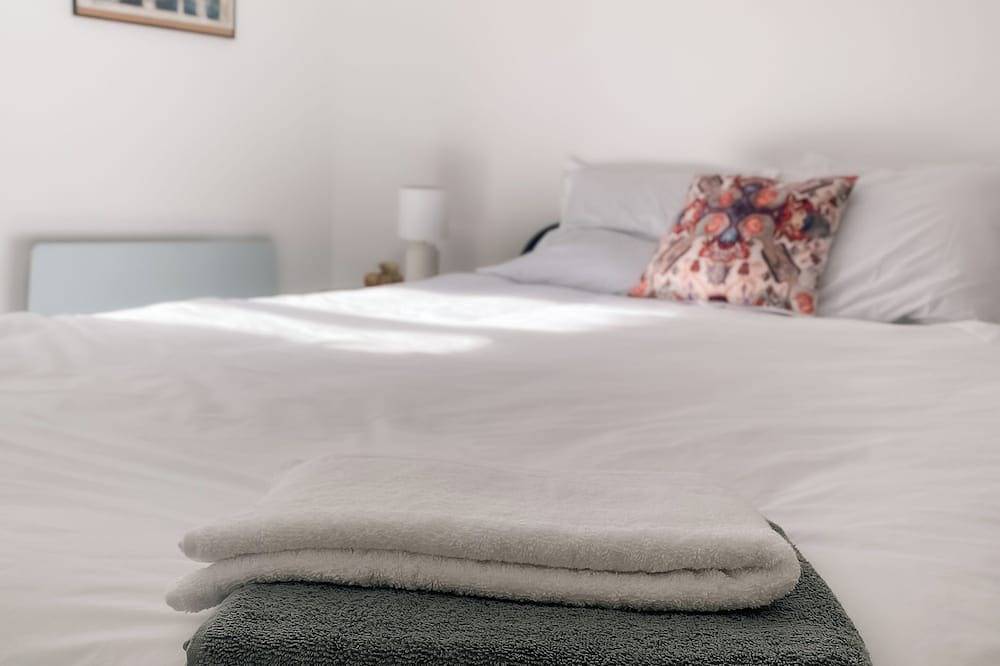 Apartamento entero, \"Au nom de la Rose\", Beau 3 Pièces en Centre-ville in Provins, Sena y Marne