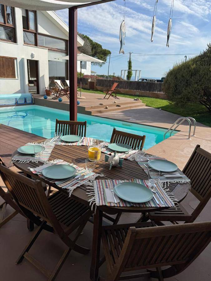 Location de vacances pour 6 personnes, avec vue et vue sur le lac ainsi que piscine et jardin, animaux acceptés à Torreira - 2