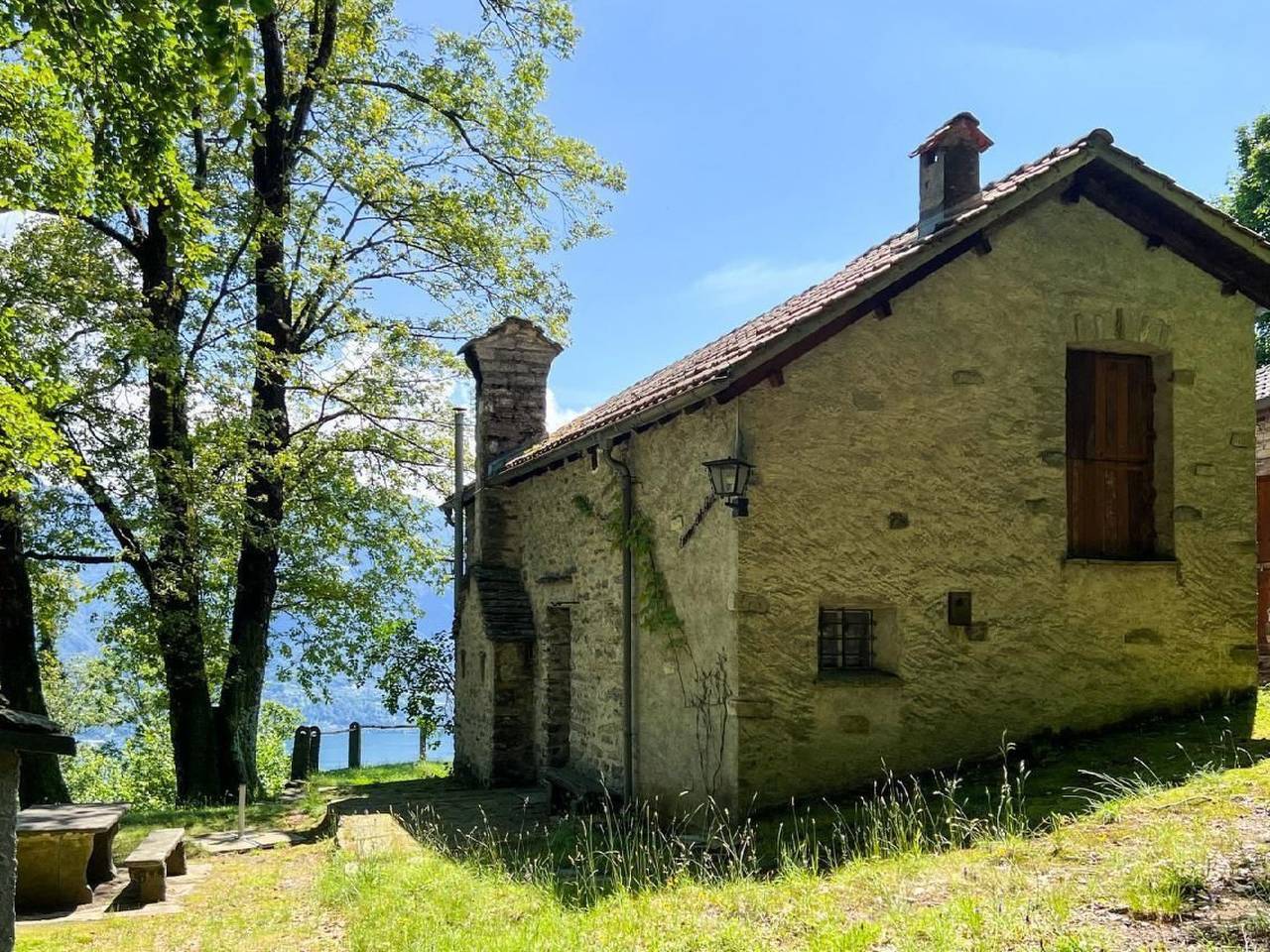 Rustico Eremo Rico in Minusio, Tessiner Alpen