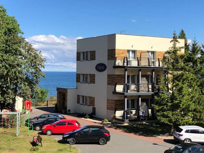 Bed & breakfast dla 2 osób, z Taras i Jacuzzi oraz Ogród i Basen w Jastrzębia Góra