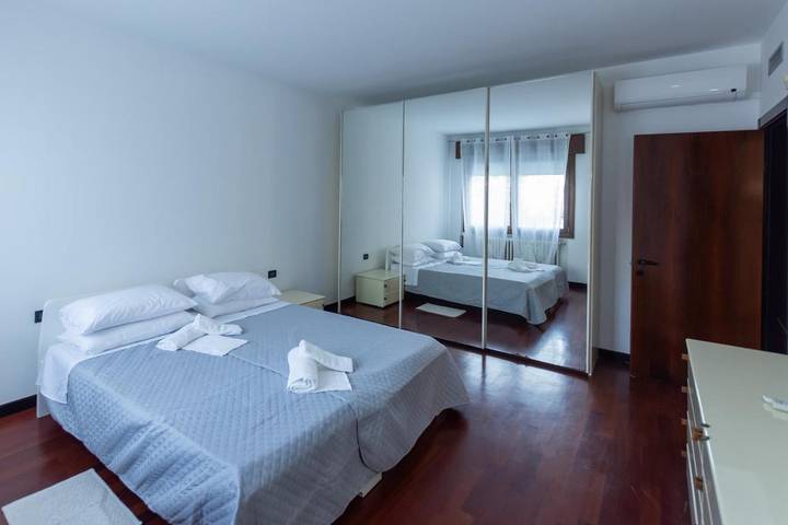 Gîte pour 2 personnes, avec terrasse à Solesino