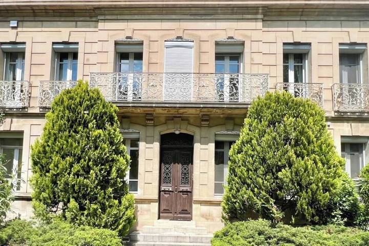 Villa für 17 Personen, mit Terrasse und Garten - 1