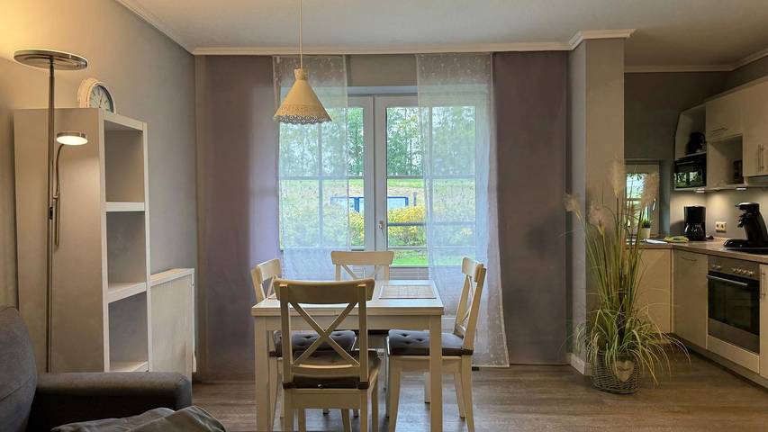 Ganze Wohnung, Strandnahes, modernes Zweiraum-Appartement in Badestrand Büsumer Deichhausen, Büsumer Deichhausen