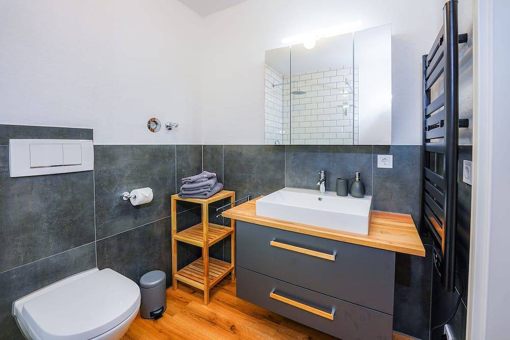 Ganze Wohnung, Oberreute - Moderne Ferienwohnung mit Panorama-Ausblick in's Allgäu in Oberreute, Bayerisch Schwaben