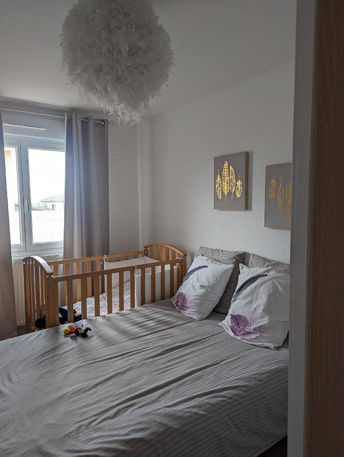 Chambre d’hôte pour 4 personnes, avec Terrasse et Jardin