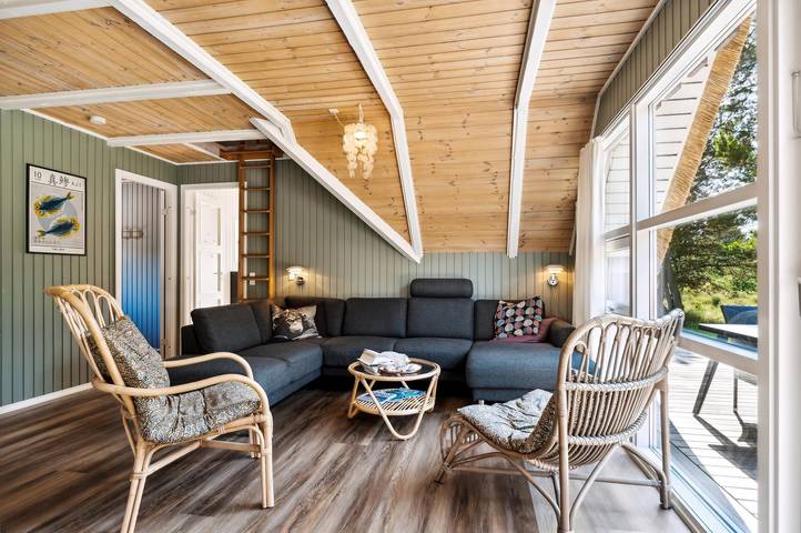 Ferienhaus für 6 Personen, mit Whirlpool und Sauna sowie Terrasse in Biikebrennen - 4