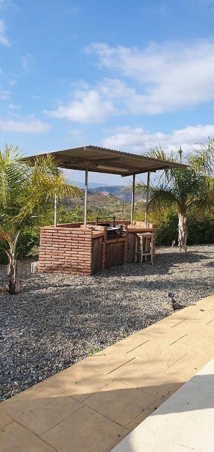 Casa rural para 8 personas, con jardín además de piscina y vistas, Familias con niños en Canillas de Aceituno - 3