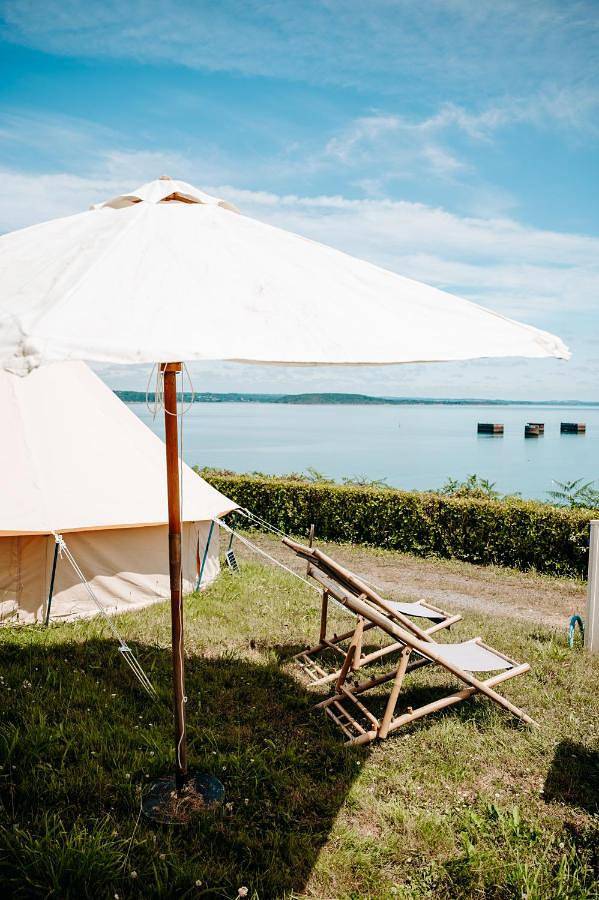 Gîte pour 4 personnes, avec vue et jardin dans Plage De La Cale Lanveoc - 3