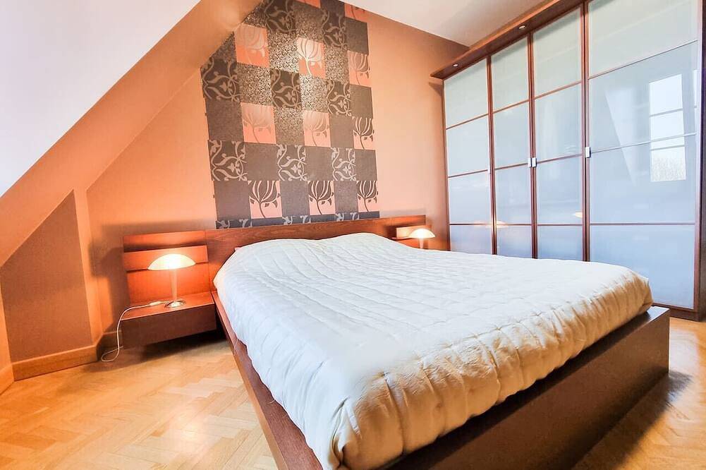 Appartement entier, Luxury 3 bedroom apartment in the city center in Le Plessis-Robinson, Hauts-de-Seine