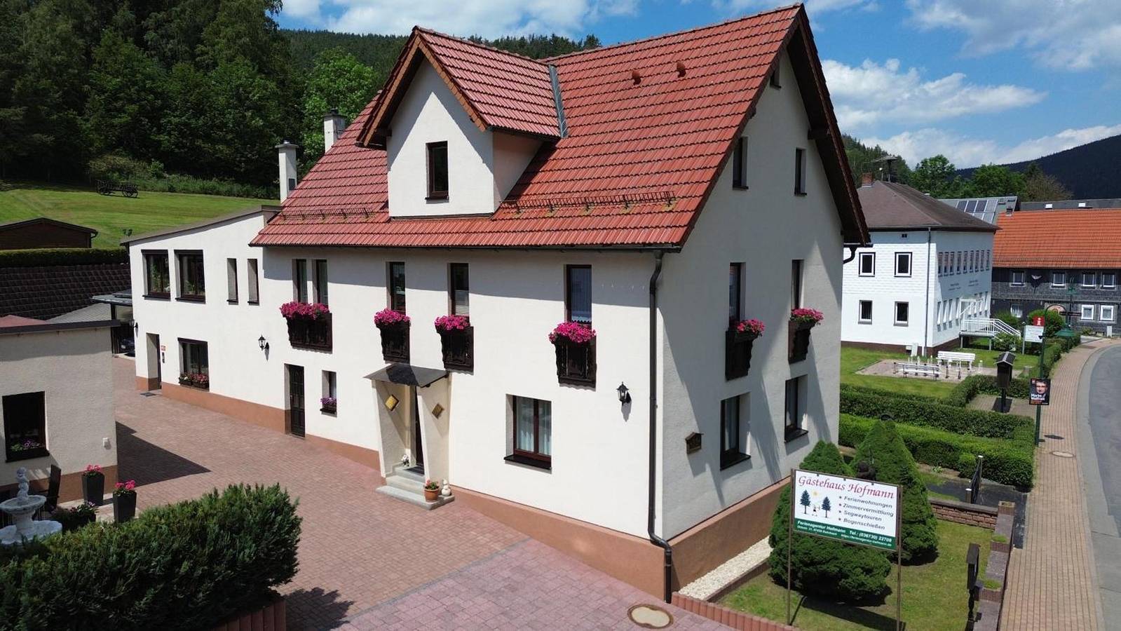 Ganze Wohnung, 4 Sterne Ferienwohnung Sorbitztal mit Bergblick, privatem Garten und Wlan in Rohrbach, Frankenwald