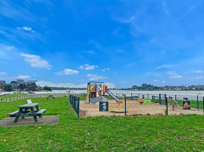 Location de vacances pour 8 personnes, avec vue et jardin dans Ilot De De Saint Cado - 3