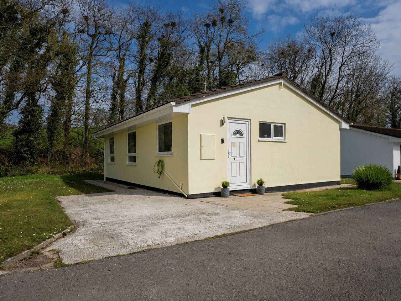 Kingfishers Lodge in Cornwall