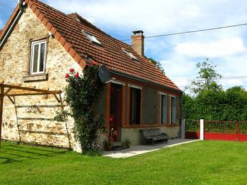 Gîte pour 4 personnes, avec jardin et terrasse dans la Creuse