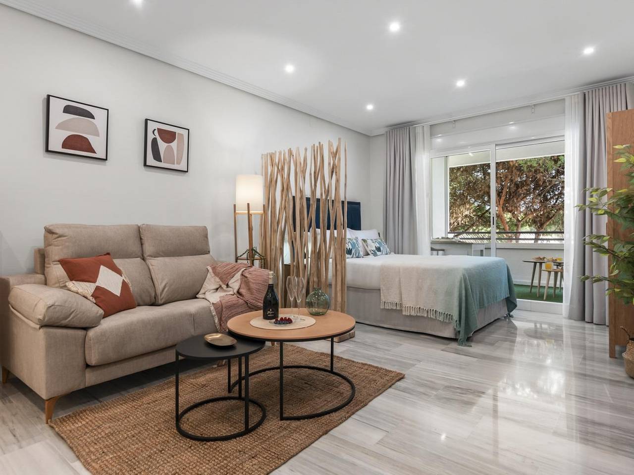 Entire holiday apartment, Studio in Medina Garden for 2 people | 322 in Medina Gardens, Marbella