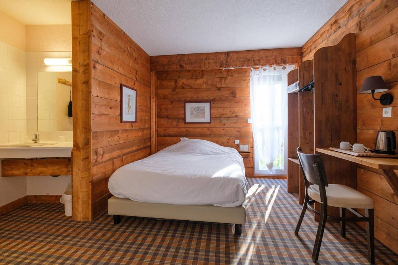 Cit'Hotel Le Montreal in Châlons-en-Champagne, Marne