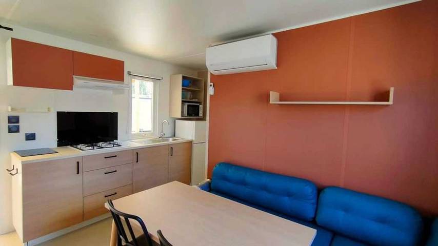 Camping pour 6 personnes, avec Bassin pour enfant à Hyeres - 4