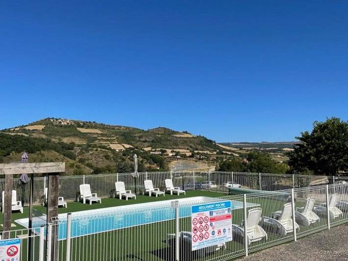 Location de vacances pour 4 personnes, avec piscine à Saint-Georges-de-Luzençon - 4