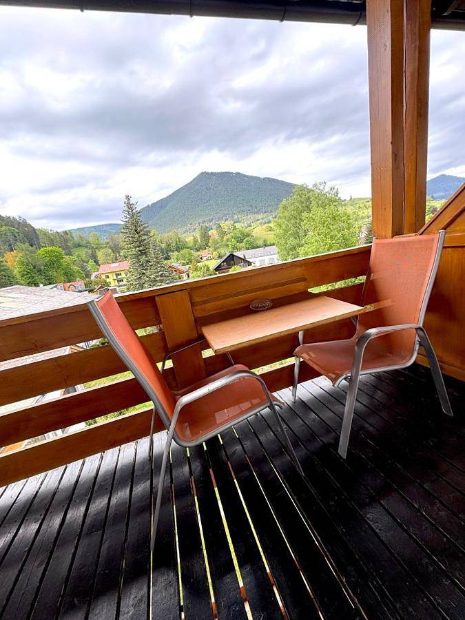 Hotel für 3 Personen, mit Balkon und Terrasse sowie Garten in Puchberg am Schneeberg