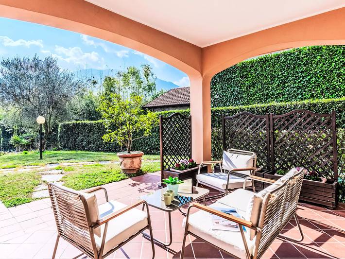 Gîte pour 4 personnes, avec jardin à Lenno - 4