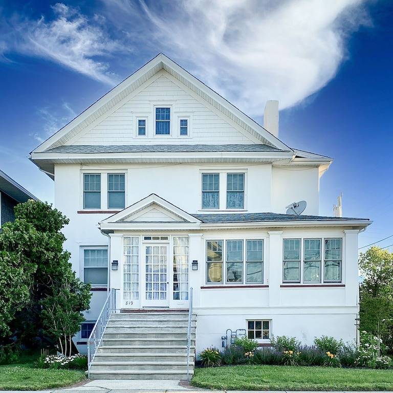 Ganze Wohnung, Schöne Ferienwohnung mit neuer Küche, zu Fuß zum Strand, Promenade oder Einkaufszentrum in Cape May, Cape May County