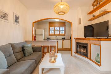 Maison De Vacances pour 8 Personnes dans Terres de l'Èbre, Costa Dorada, Photo 3