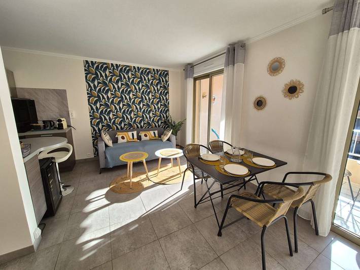 Gîte pour 3 personnes, avec terrasse à Sanary-sur-Mer - 4