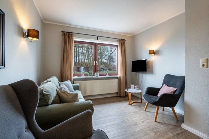 Ferienwohnung für 4 Personen, mit Garten und Sauna in Kronsgaard