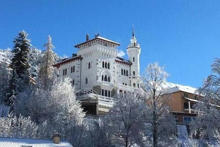 Ferienwohnung für 6 Personen, mit Pool und Sauna sowie Balkon - 1