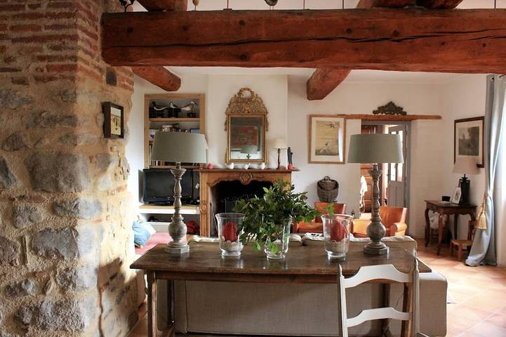 Gîte pour 16 personnes, avec piscine ainsi que jardin et terrasse à Palau-del-Vidre - 3