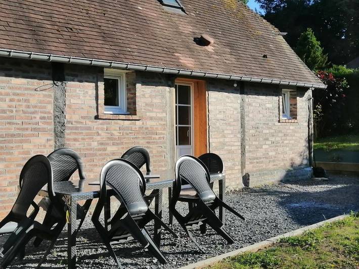 Location de vacances pour 4 personnes, avec Terrasse et Jardin à Vieux-Pont-en-Auge - 2