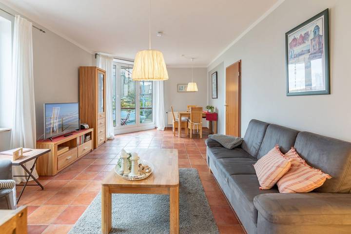 Ferienwohnung für 2 Personen, mit Balkon in Husum Hafen