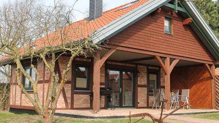 Bauernhof für 4 Personen, mit Terrasse und Garten in Rostock und Umgebung
