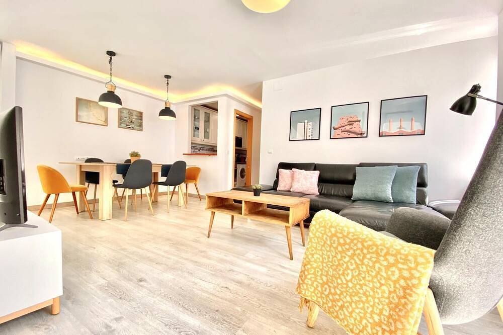 Entire apartment, Puerta del Sol Iii - Duplex in the Center of Madrid in Centro (Madrid), Madrid